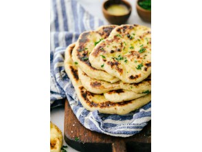 Garlic naan